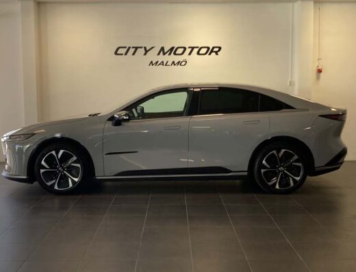 Mazda 6e Takumi Plus 68.8 kWh Standard Range
